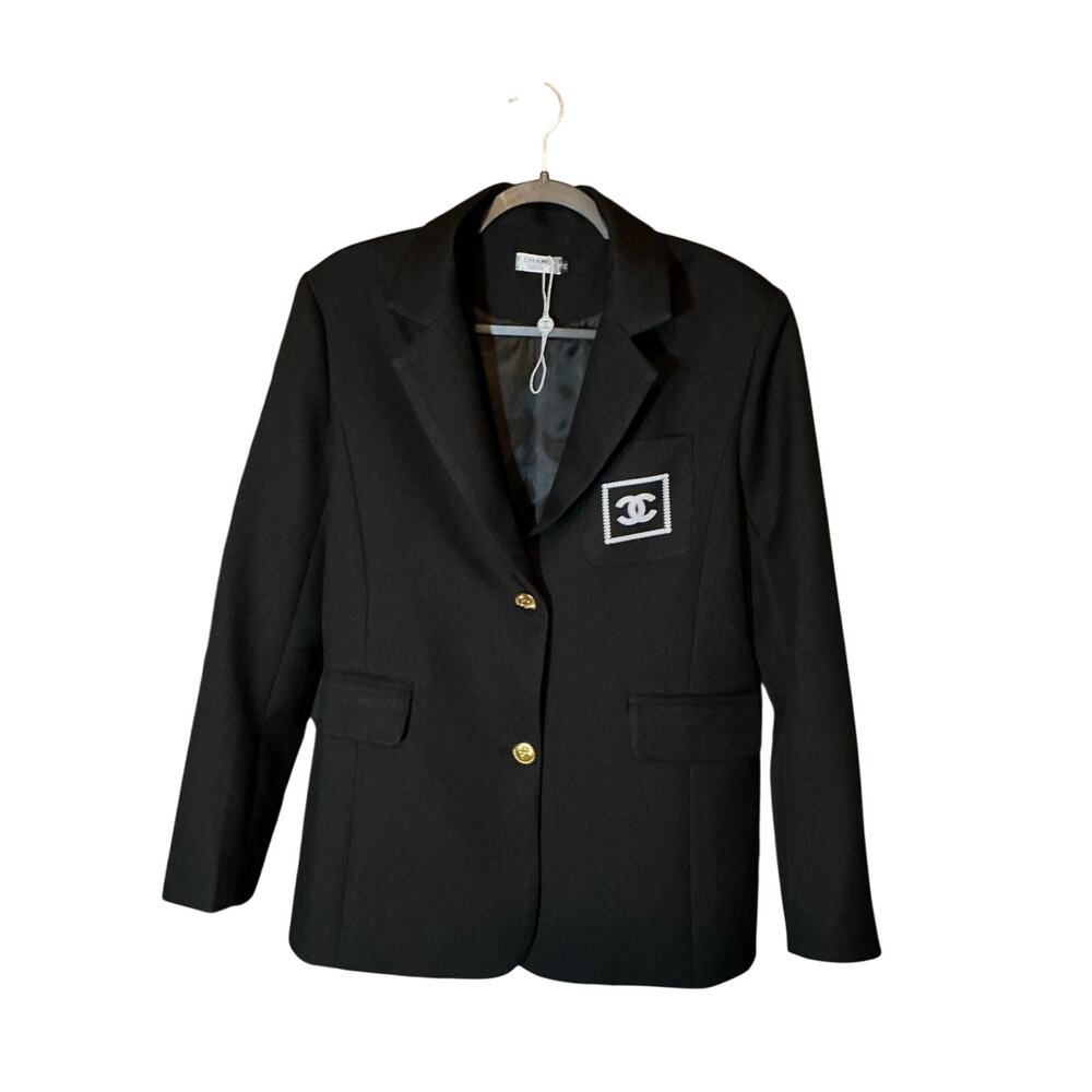 Chanel Logo Patch Blazer CC Crest Buttons Runway Jacket